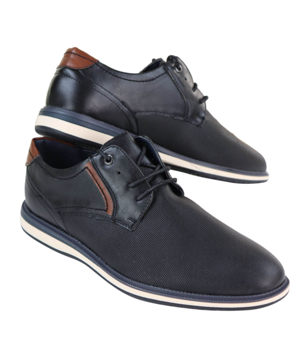 Mens Black Laced Sneaker